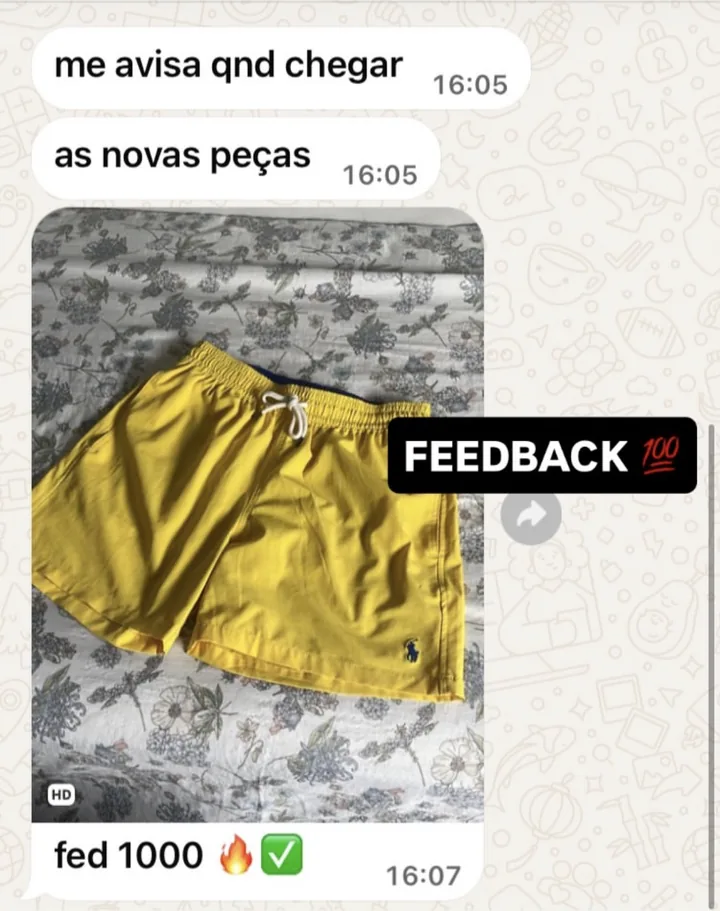 Conversa de WhatsApp: cliente aprova a bermuda de praia amarela Polo Ralph Lauren